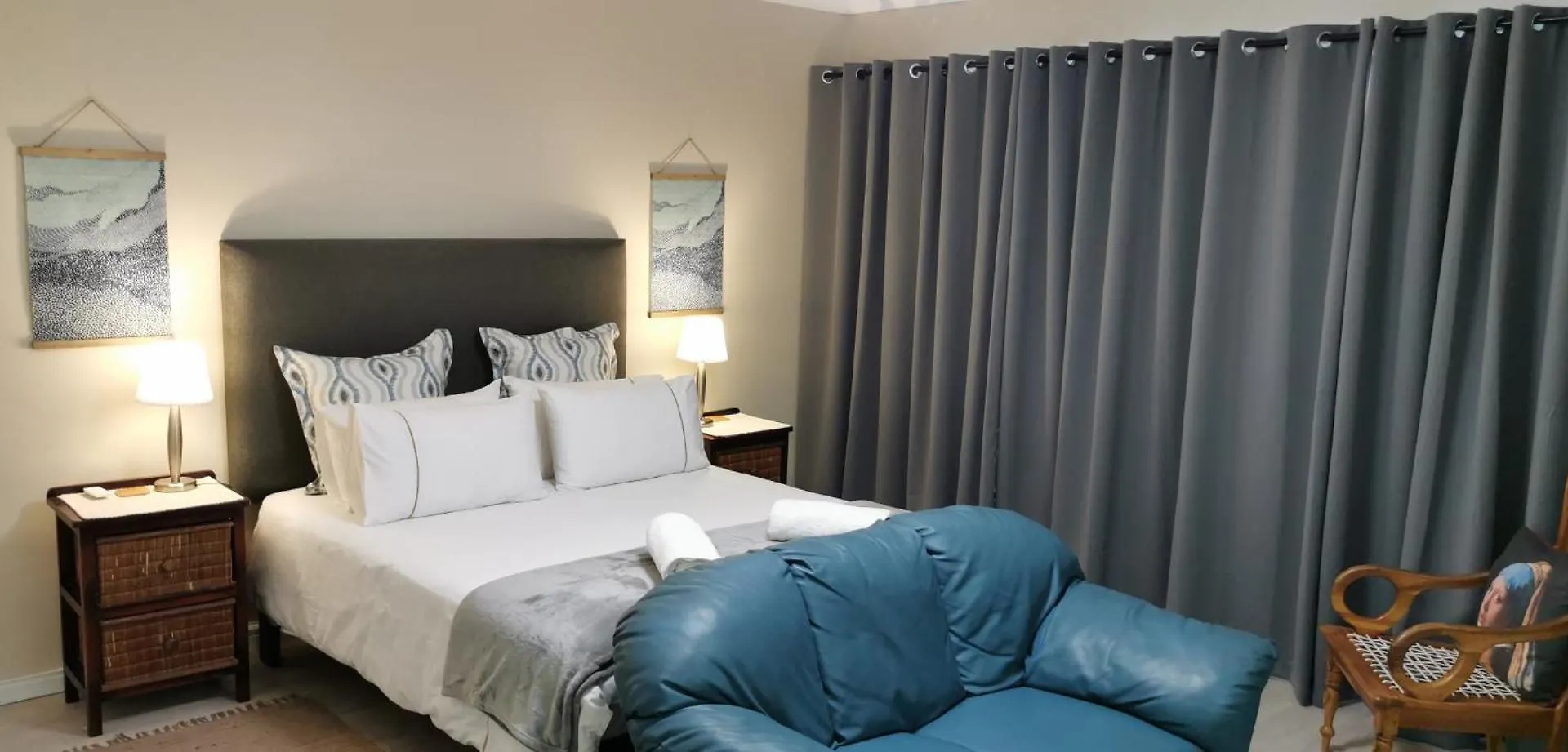 Hotel Mila'S At Panorama Parow