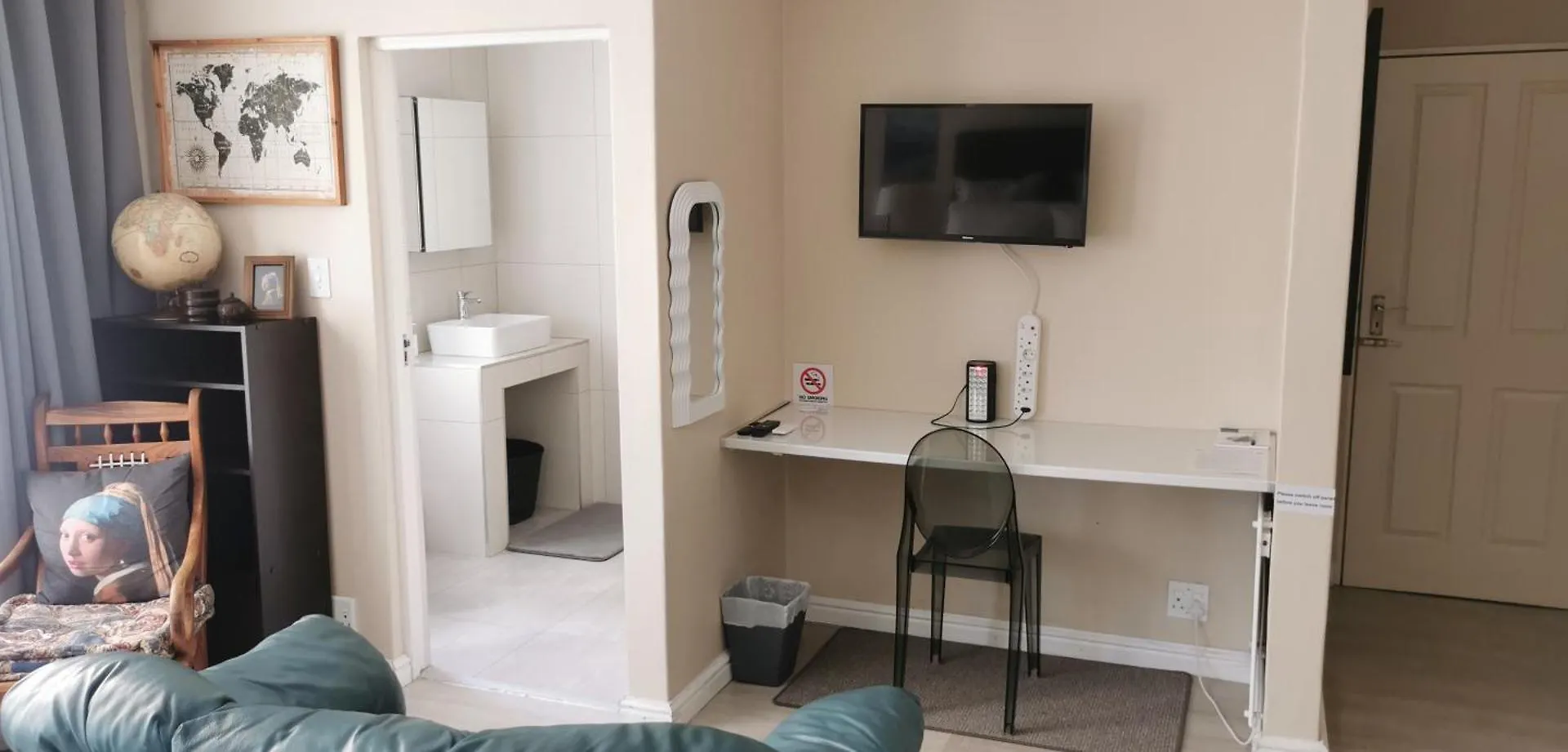 Hotel Mila'S At Panorama Parow
